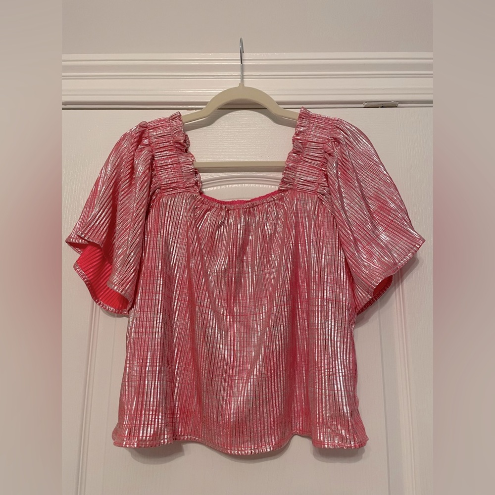 Queen of Sparkles pink flutter top